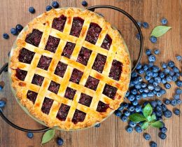 Grandma’s Mouth-Watering Famous Blueberry Pie